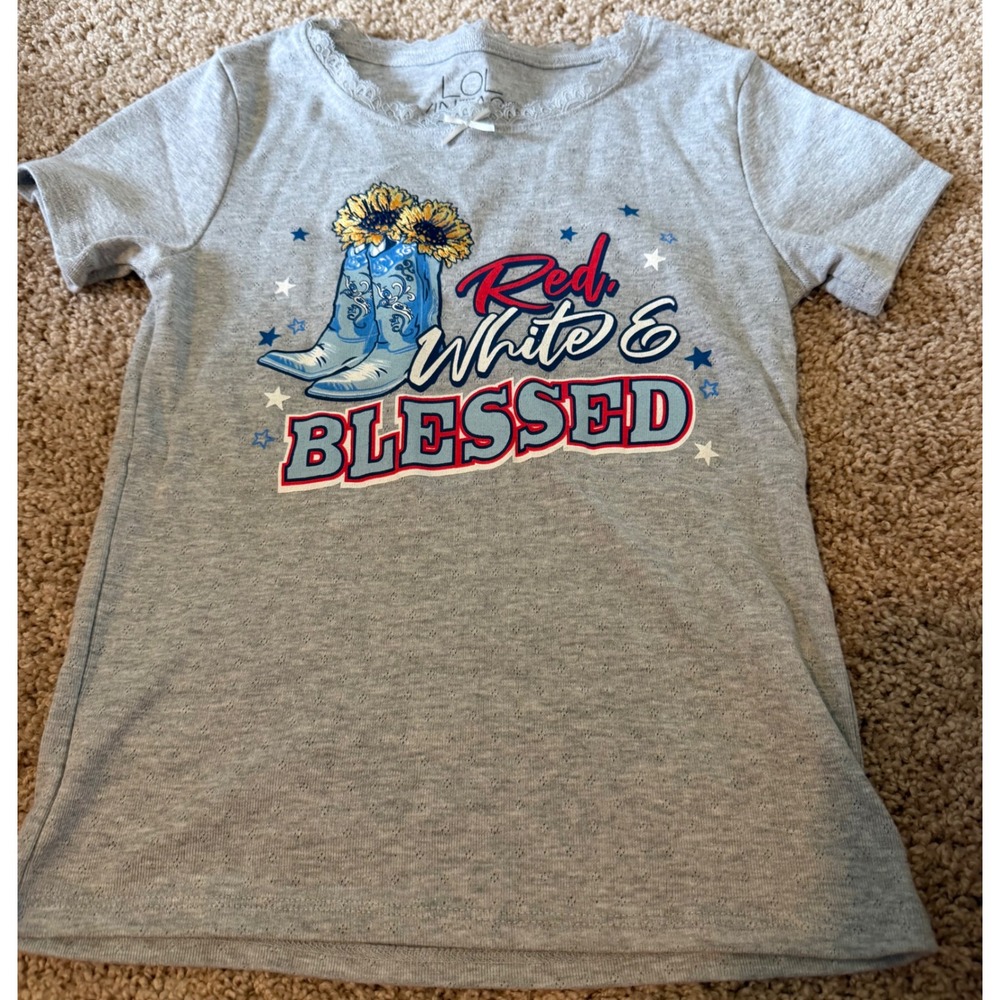 LOL Vintage Red White‎ & Blessed Graphic Tee Gray Lace Trim Cowboy Boots Large